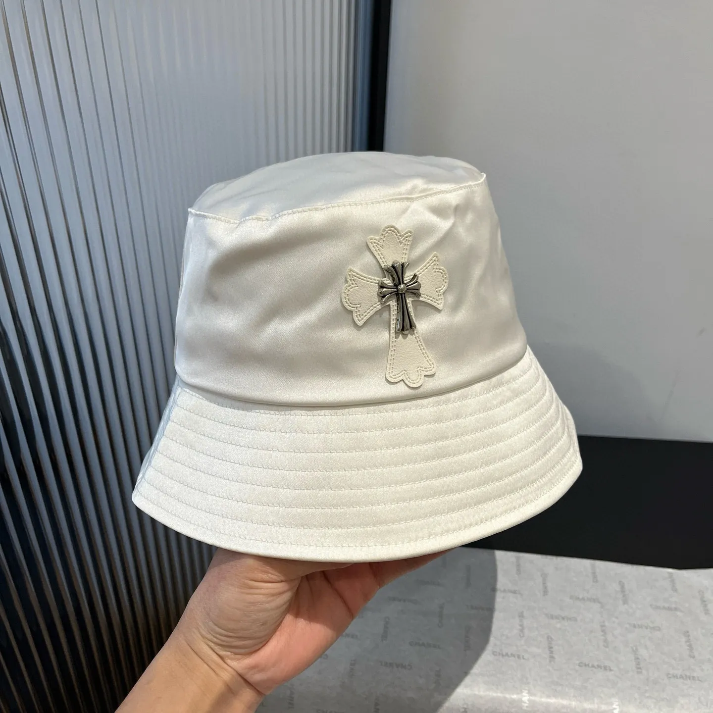 💰100¥ Croxin new fisherman hat, satin fabric, head circumference 57cm
